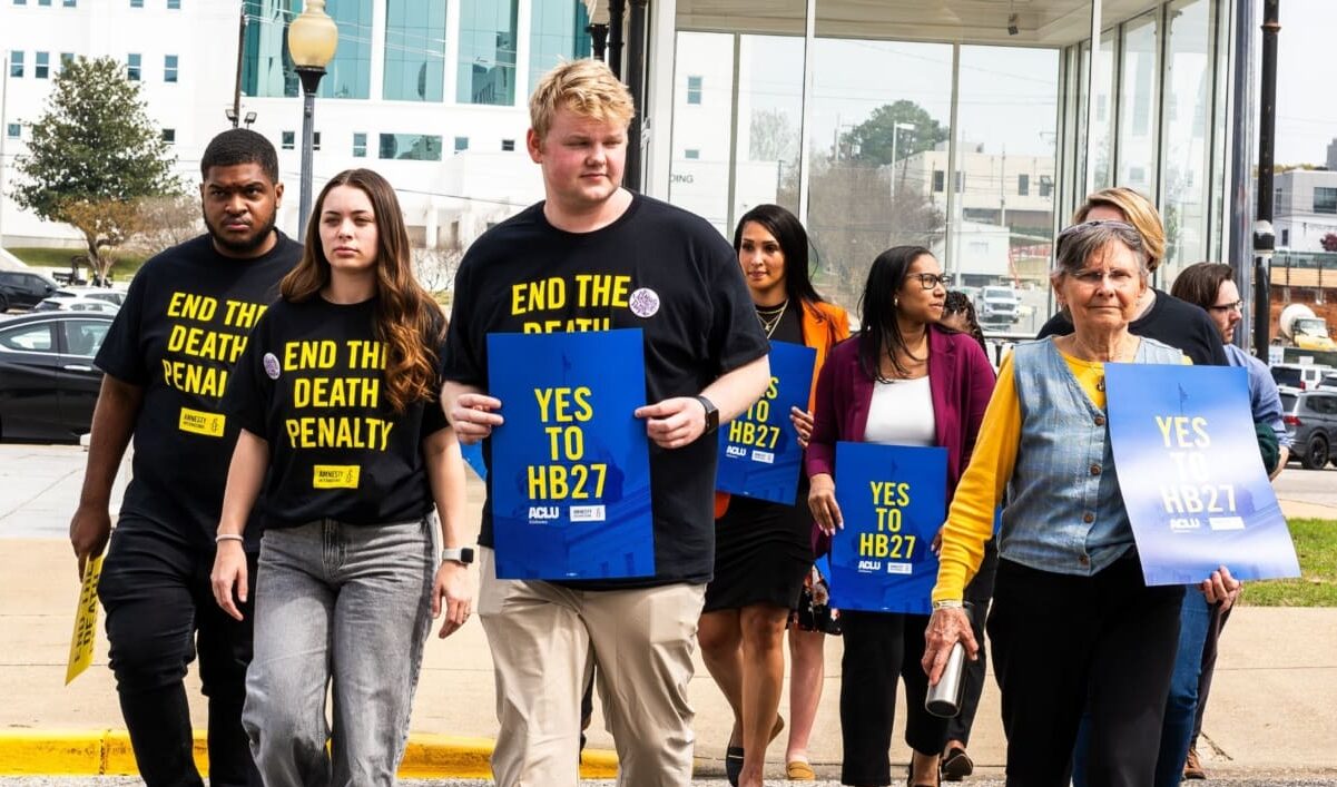 TJ Riggs and AIUSA death penalty protesters