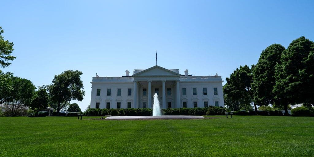 WASHINGTON, DC - APRIL 28: People enjoy the warm weather outside the White House on April 28, 2024 in Washington, DC. After a week of the high hitting the mid 60s and 70s, the Nation's Capitol is expecting warm, sunny weather through the coming week. (Photo by Kent Nishimura/Getty Images)