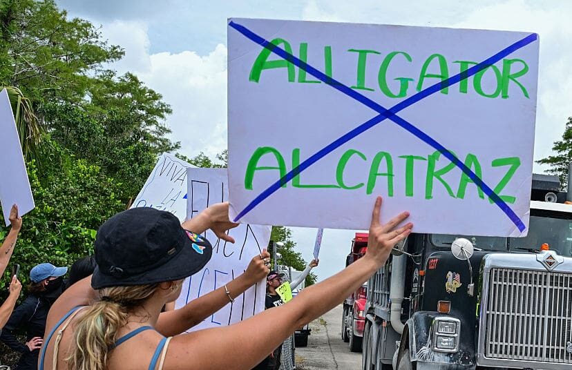 US-IMMIGRATION-DETENTION-PROTEST