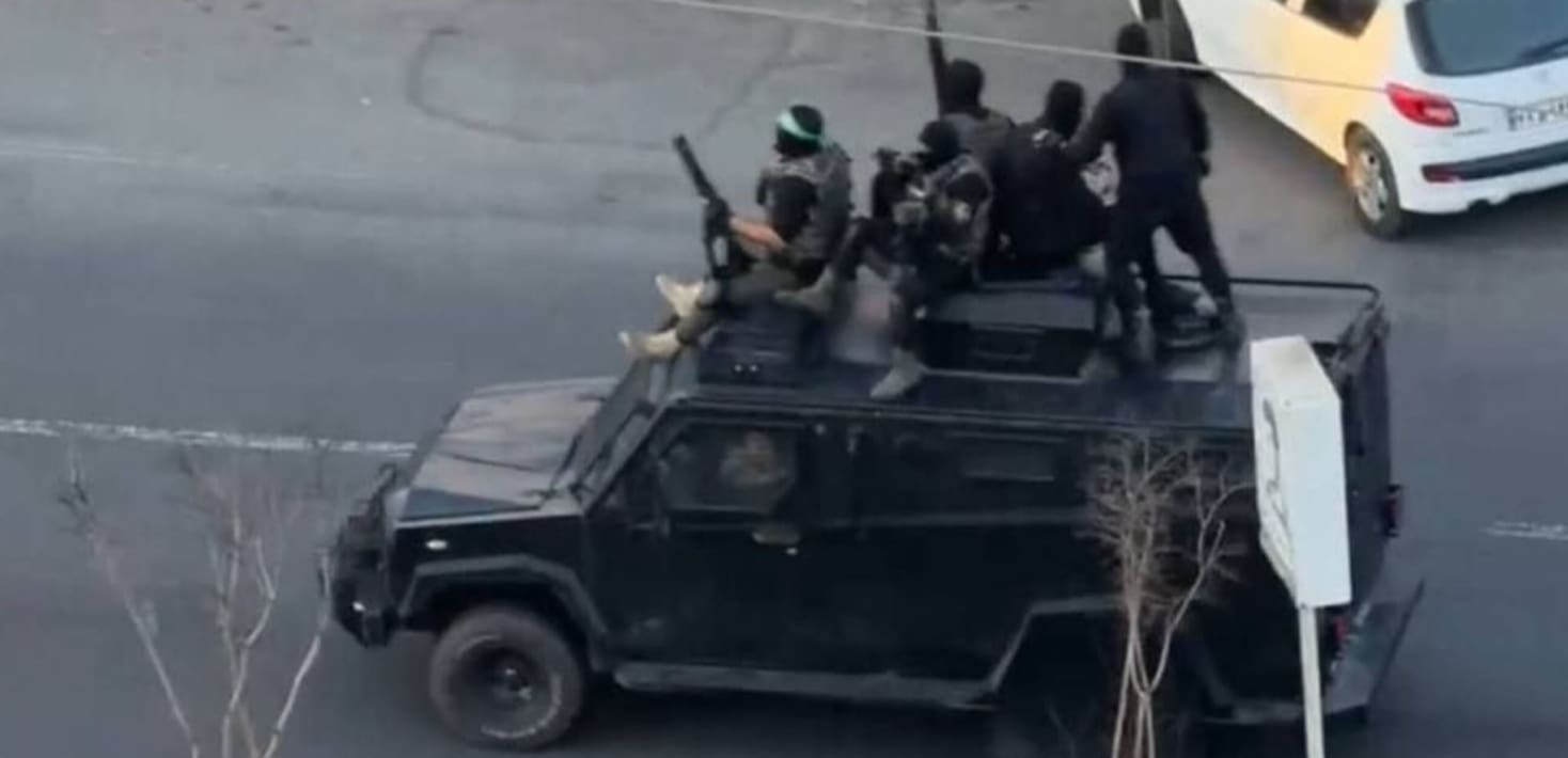 Iran: Authorities Unleash Heavily Militarized Clampdown to Hide Protest ...